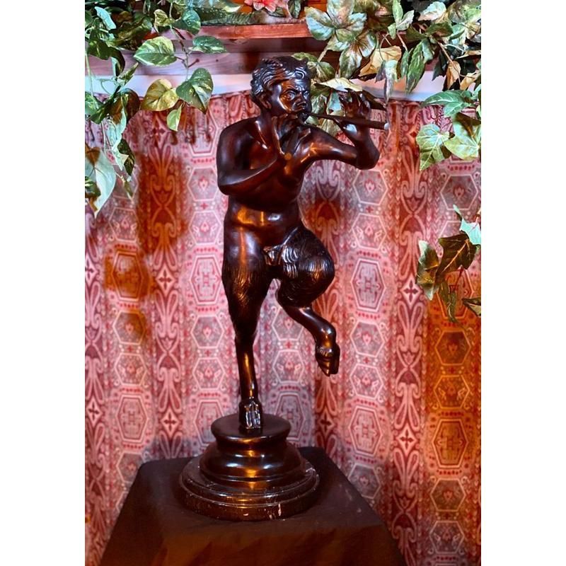 フルートを持った古代ギリシャ 牧羊神 パン彫像大理石ベース鋳造