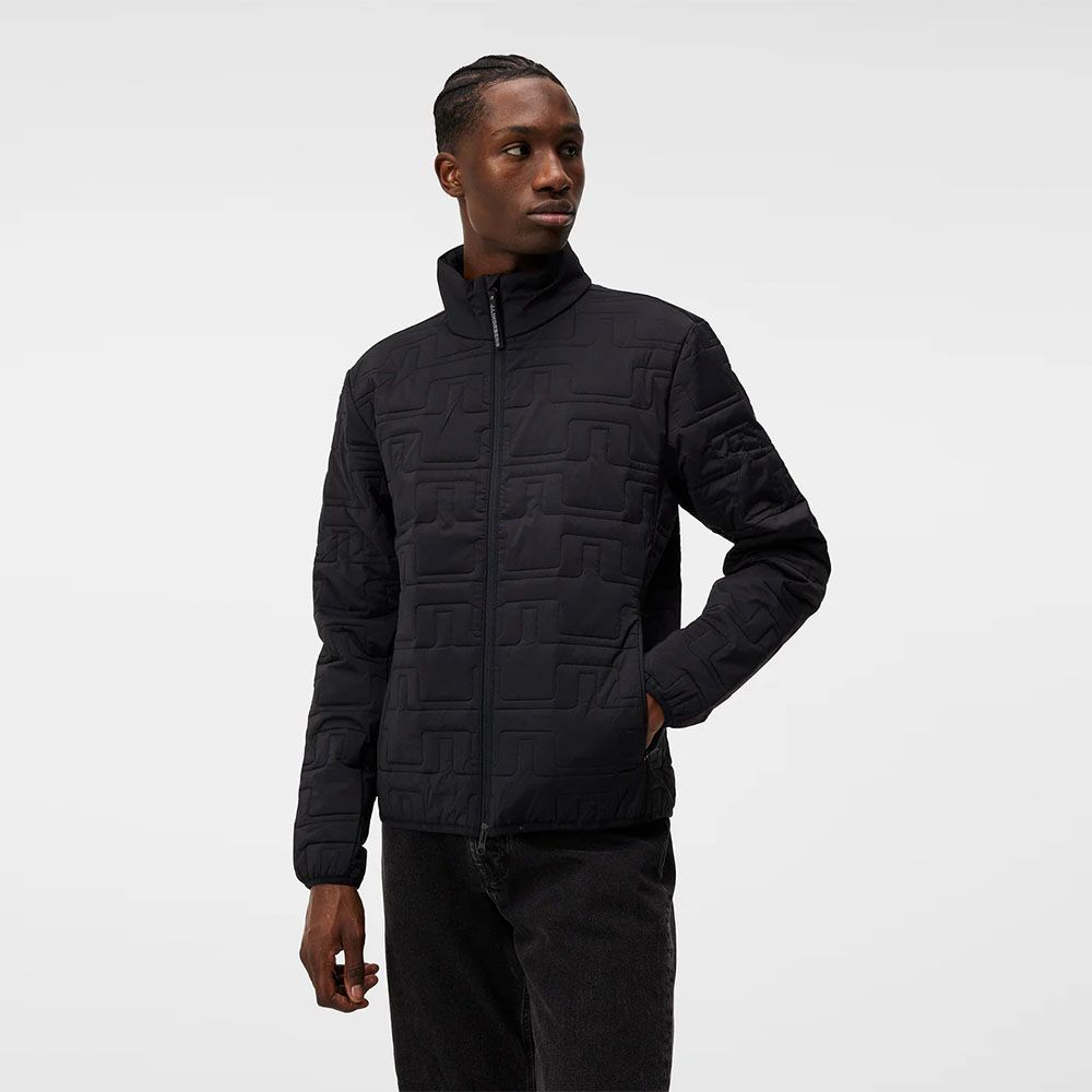 全国迅速発送で送料無料。 秋冬 J.LINDEBERG 46 M サイズ キルトジャケット 071-59023 中綿 プリマロフト 防寒 撥水 ダブルジップ ゴルフ メンズ 紳士 ジェイリンドバーグ 黒 ブラック mc168 限定価格