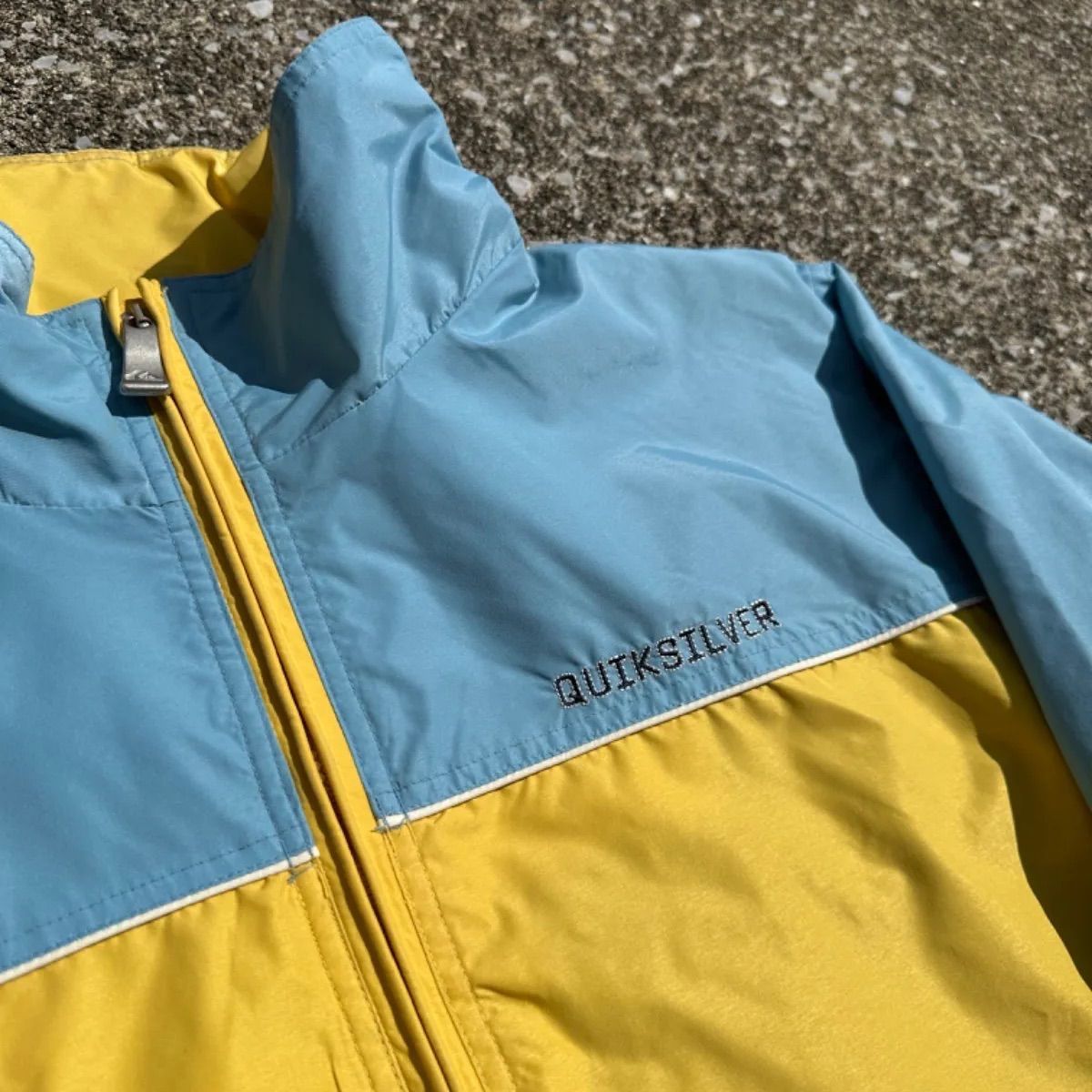 90s QUIKSILVER vintage nylon jacket old surf brand - メルカリ