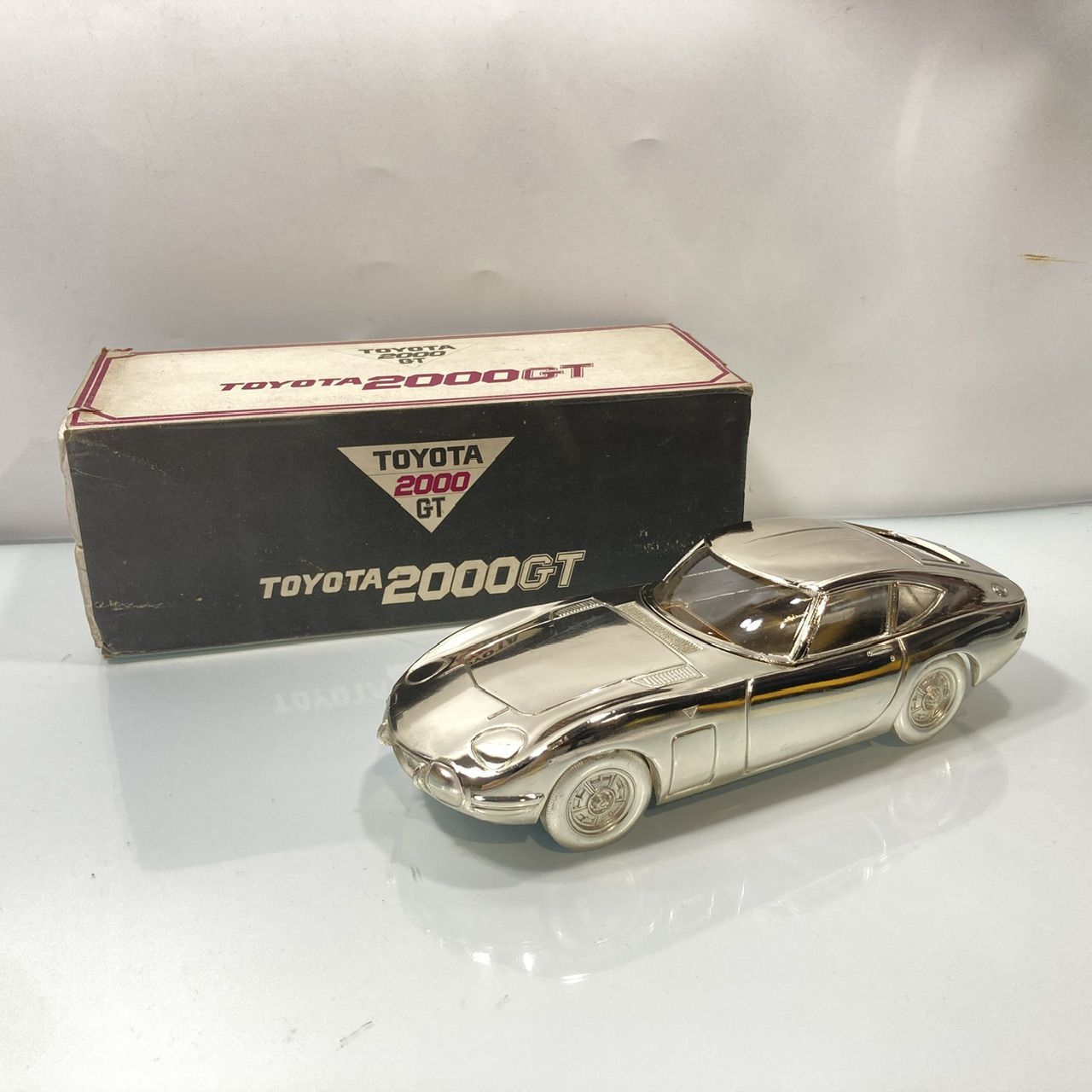 トヨタ2000GT シガレットケース Amazon | トヨタ 2000GT シガレットケース | ミニカー・ダイ