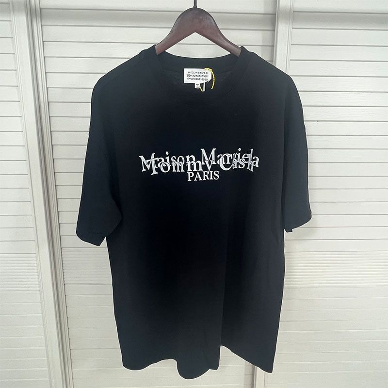 Maison Margiela × Tommy Cash コラボ Tシャツ メゾンマルジェラ ブラック TEE Tシャツ - メルカリ