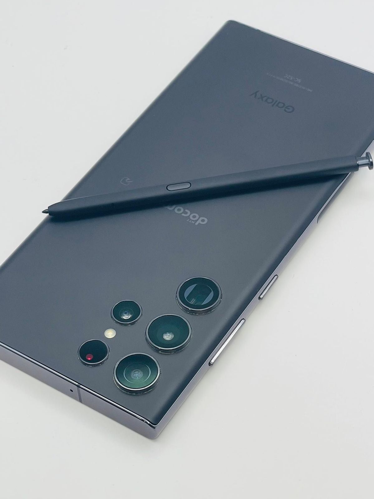 SAMSUNG Galaxy S22 Ultra SC-52C ファントムブラック SIMロック解除済