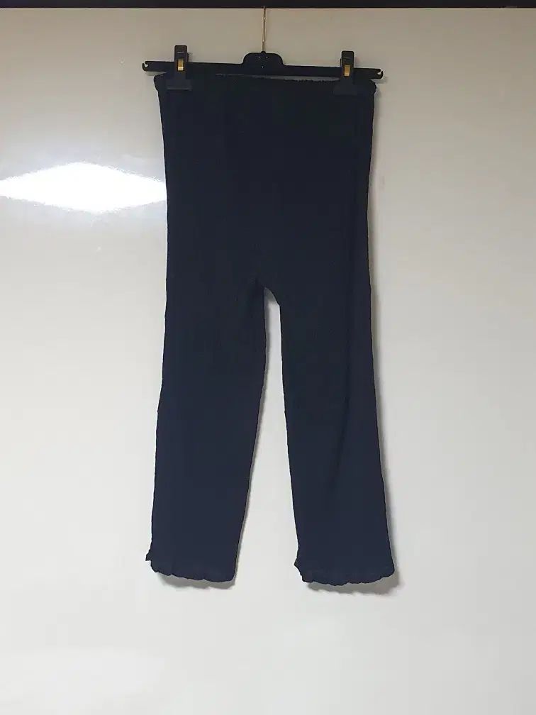 ☪ ビューティー ISSEY MIYAKE イッセイミヤケ me ISSEY MIYAKE クレープ パンツ