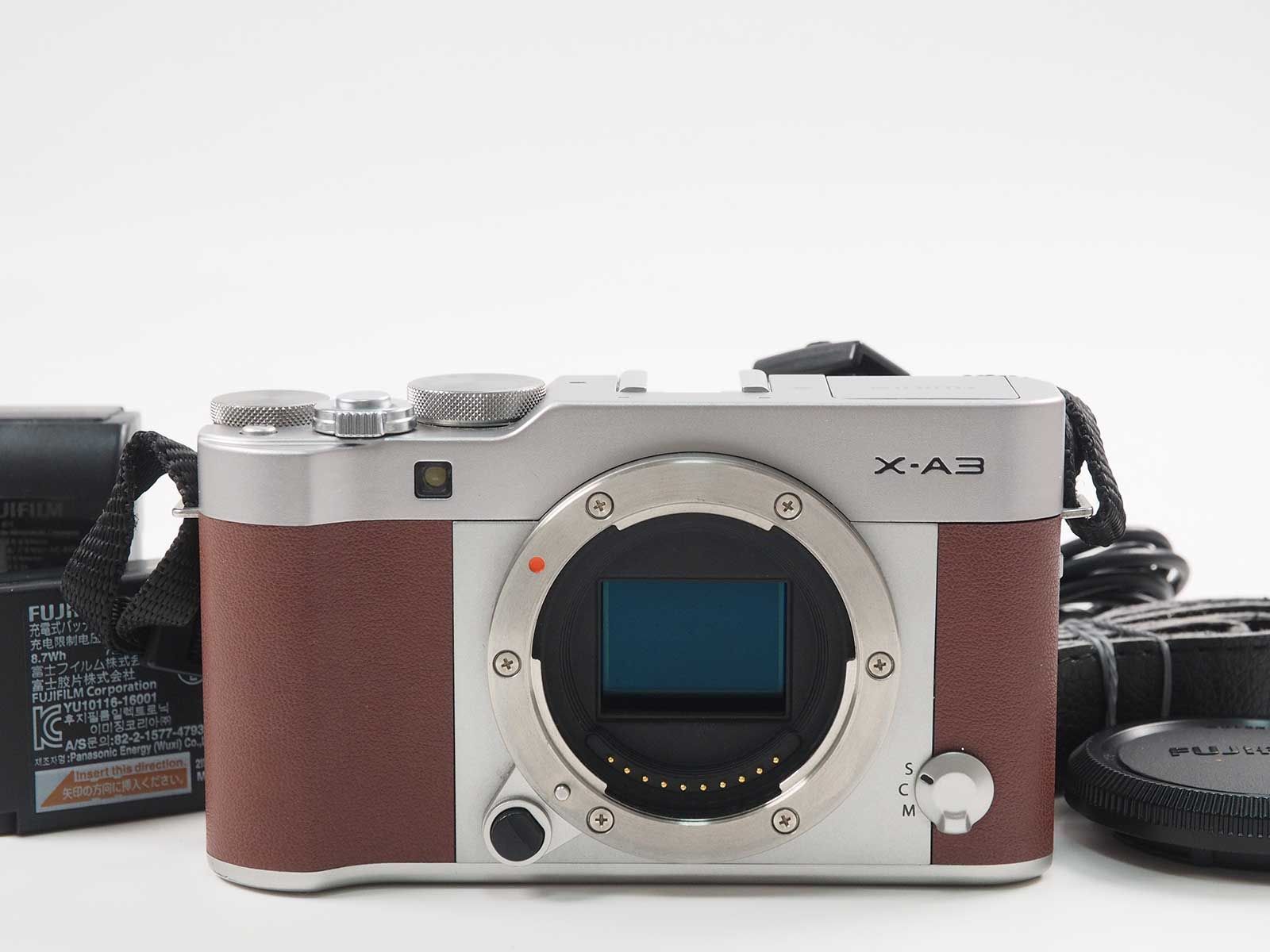 富士フィルム Fujifilm Fuji X-A3 24.2 MP Mirrorless Camera Brown Body [美品] #Z2687A