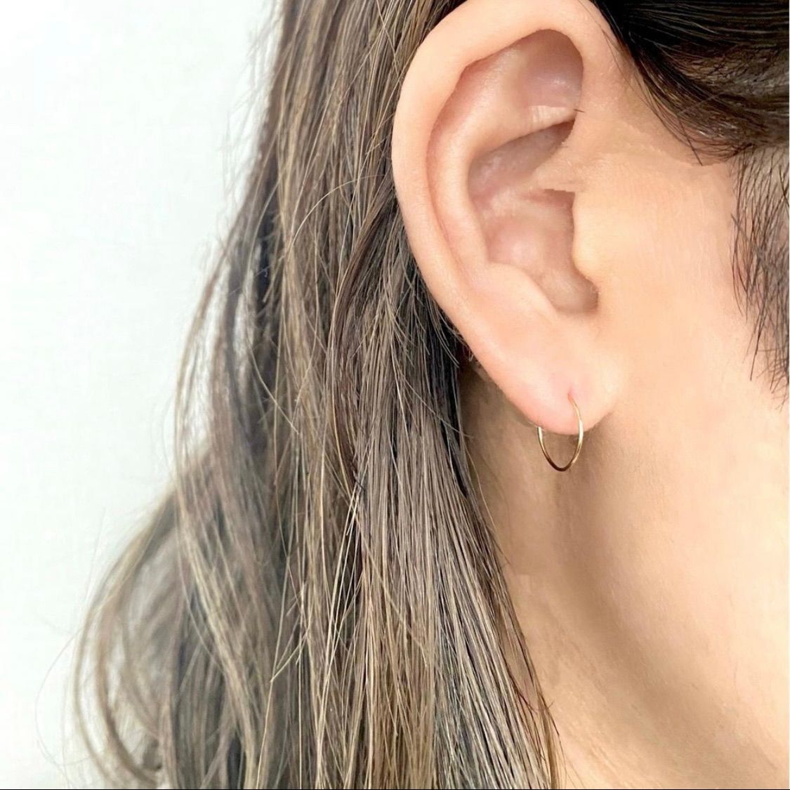 18金！ 極小 ゴールド ミニフープピアス10mm K18 18K ete agete nojess 