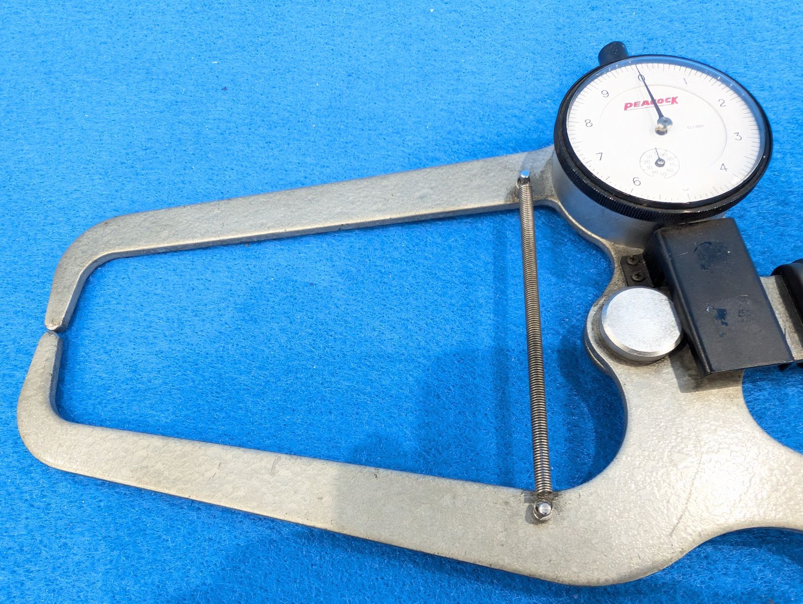 ダイヤルキャリパーゲージ ピーコック