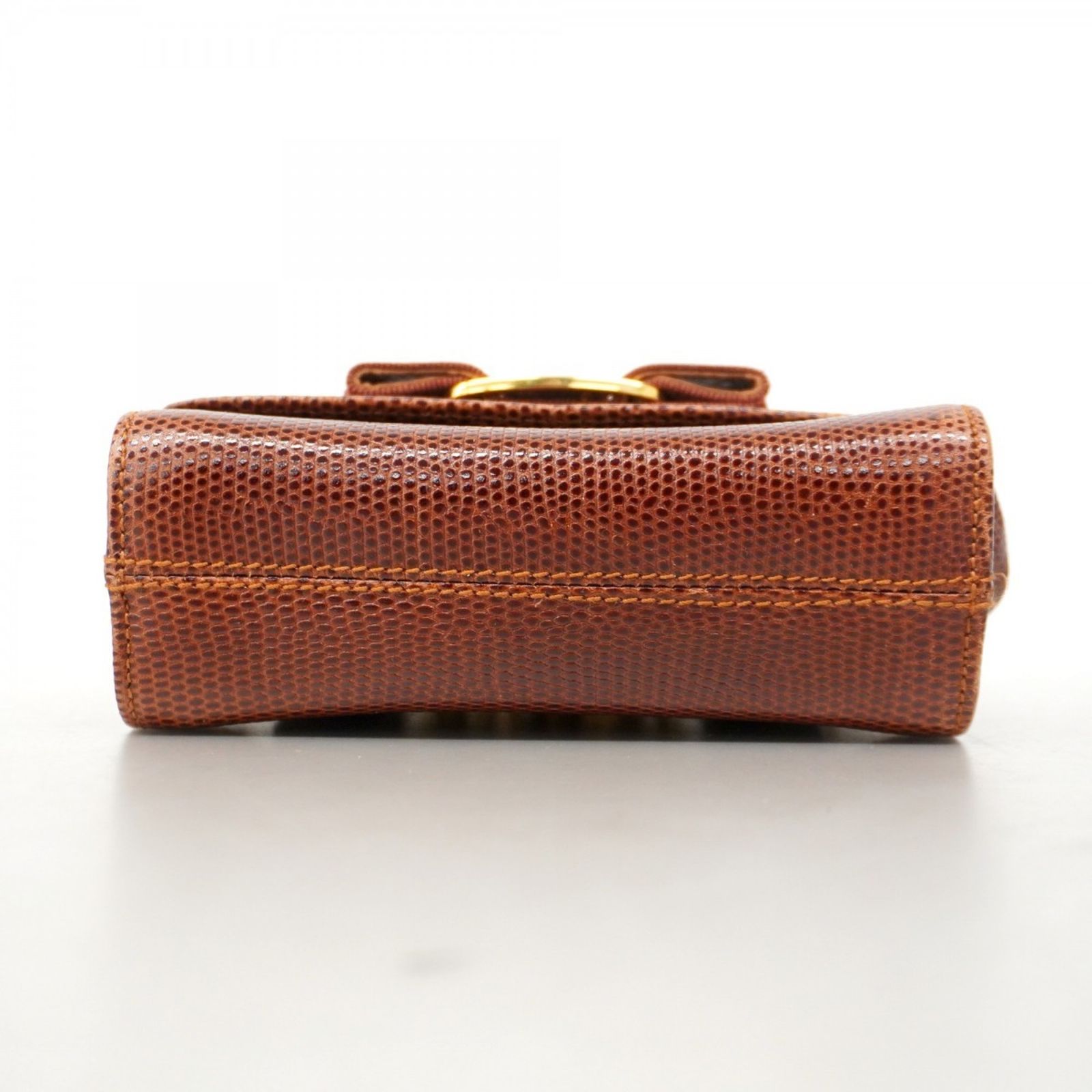 サルヴァトーレフェラガモ　ブランド　ブラウン　肩掛け　ショルダーバッグ　お洒落 サルヴァトーレ フェラガモ Salvatore Ferragamo ハンドバッグ