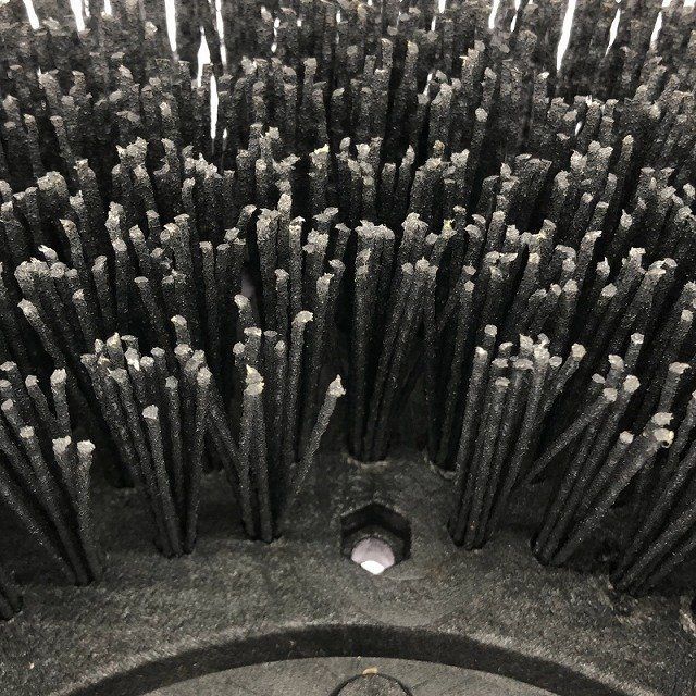 ペンギンワックス イノベーター用 カーペットブラシ 15インチ 380mm 3つ爪 ポリッシャー用 カーペット洗浄ブラシ 115899115899 HRDEVELOPMENT_JP