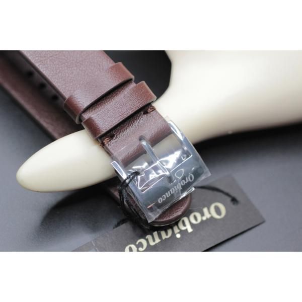 TITAN シルバーキャリーケース 中型 74L TITAN シルバーキャリーケース