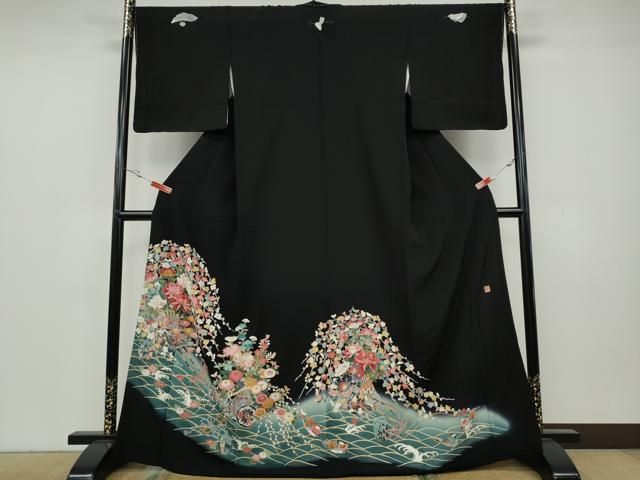平和屋着物●豪華黒留袖 友禅 作家物 立波陶器花文 暈し染め 正絹 ♥ CAAY4927ut