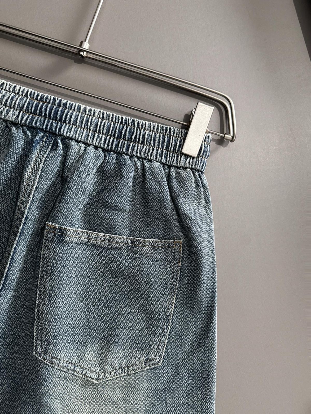 今日 LV 2025SS デニムショートパンツ DECORATOM_COM_BR