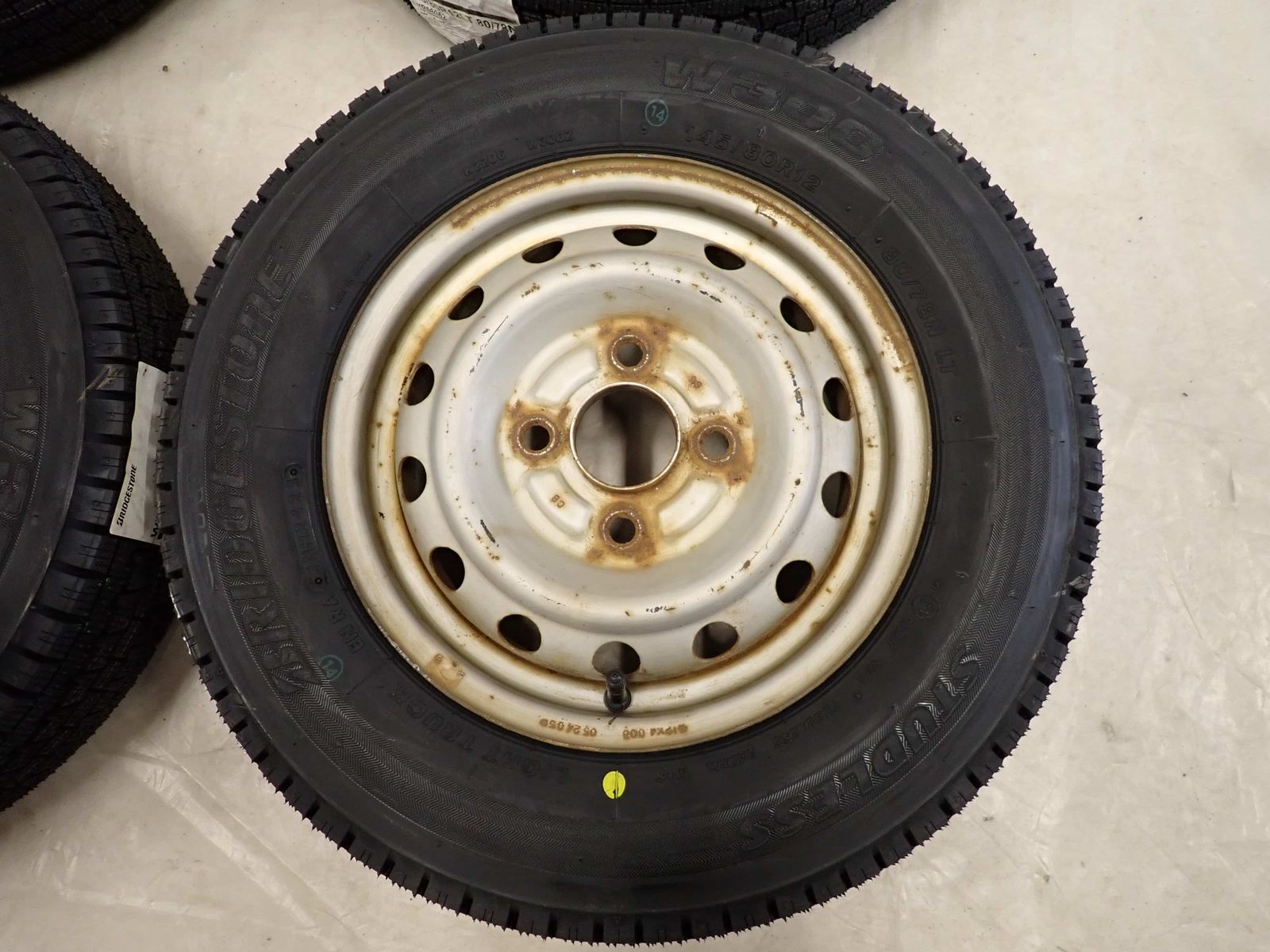 冬 製 4本SET 会社宛 145 80R12×4J 80 78 LT ブリヂストン W300 スチール 軽トラック 軽バン 145R12 6PR 同等 NO F7529 FFCRYSTALESIA_COM