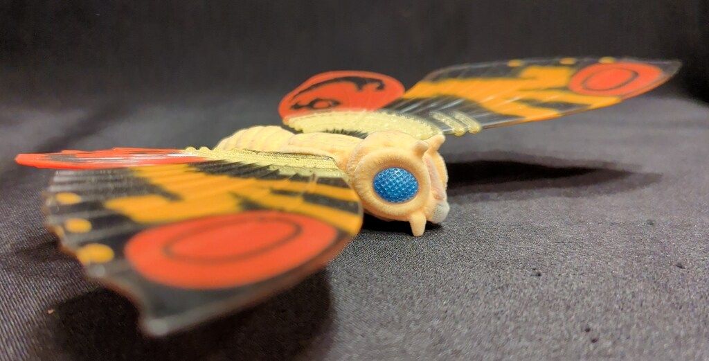 【希少】モスラ対ゴジラ　特殊植毛加工 リアルフルカラー　モスラ　箱付き 希少】モスラ対ゴジラ 特殊植毛加工 リアルフルカラー モスラ 箱