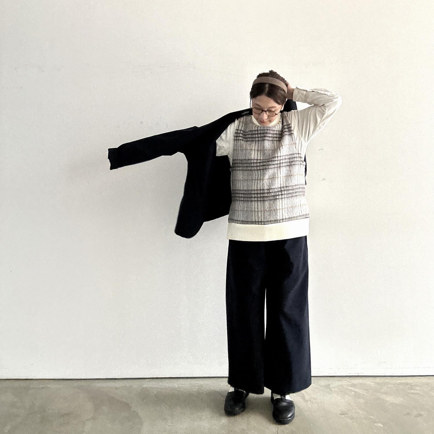 ニットライクプルオーバーベスト