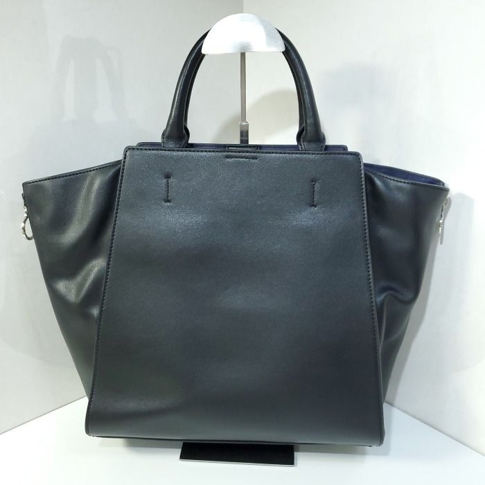 Samantha Thavasa Deluxe バッグブラック チャーム付き Samantha