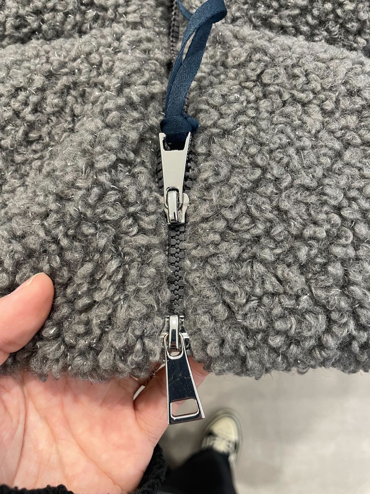 モンクレール MONCLER 22AWBARBOT GIUBBOTTO ラメボアダウンジャケット H20931A00014 アイボリー サイズ：1 MONCLER (モンクレール) 22AW BARBOT GIUBBOTTO フリースダウン