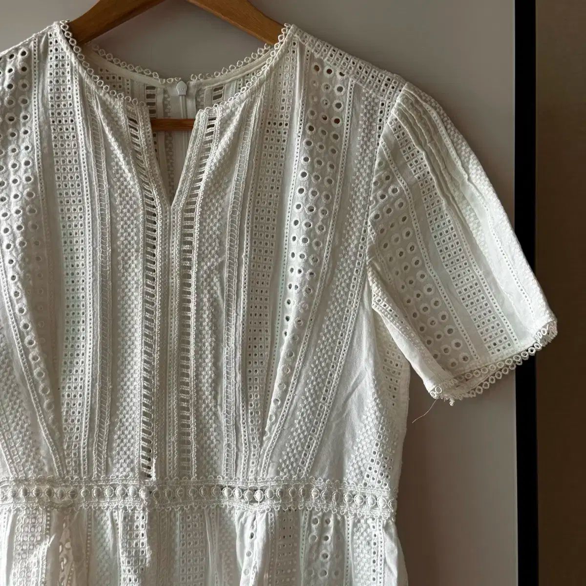 Club Monaco クラブモナコ パンチング アイレット レース 半袖 ロング丈ワンピース 白 S ＋ インナー ワンピース