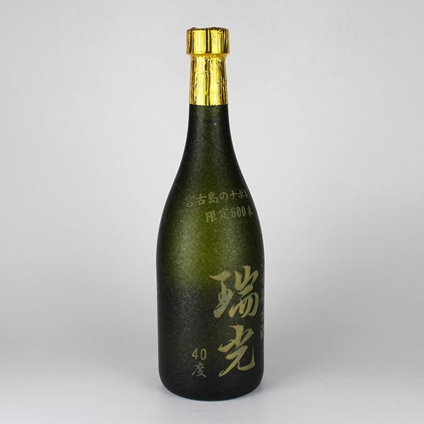 稀少】 泡盛 久米仙 古酒 1800ml 43度 焼酎 酒 沖縄（泡盛商品
