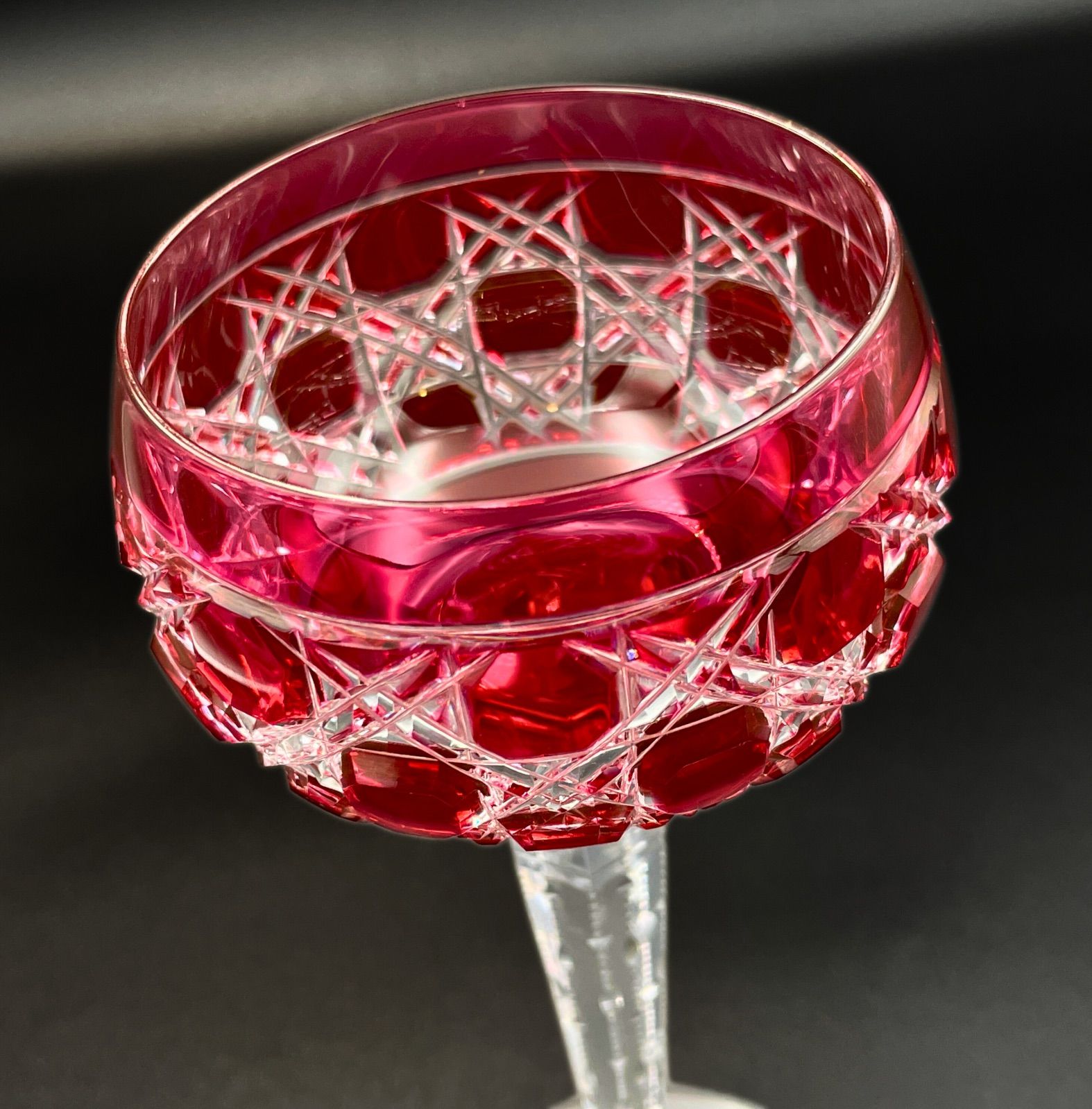 Baccarat バカラ クリスタルガラス ルビー被せ 超細密ダイヤモンドカット アンティーク 1880年頃 M048