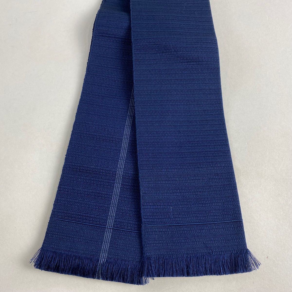 角帯 美品 名品 証紙 本場筑前博多織 菱 青灰色 正絹 喋る 【中古】 角帯 美品 名品 証紙 本場筑前博多織 菱 青灰色 正絹 喋る 【中古】