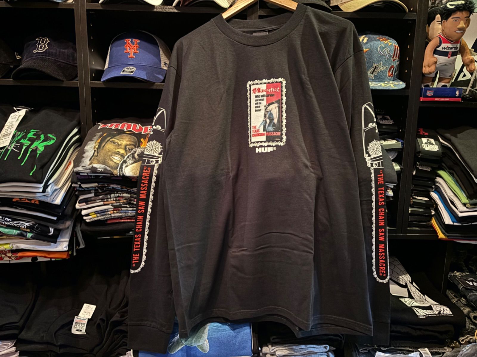 HUF X TEXAS CHAINSAW MASSACRE DUAL CHAIN LS TEE Lサイズ - メルカリ