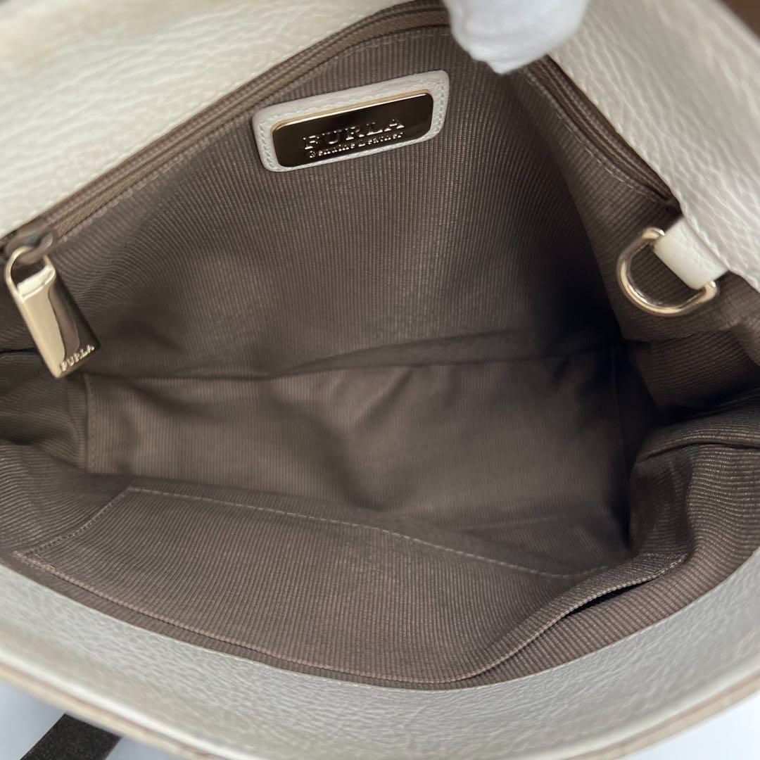 良品】FURLA ターンロック ショルダーバッグ フラップバッグ