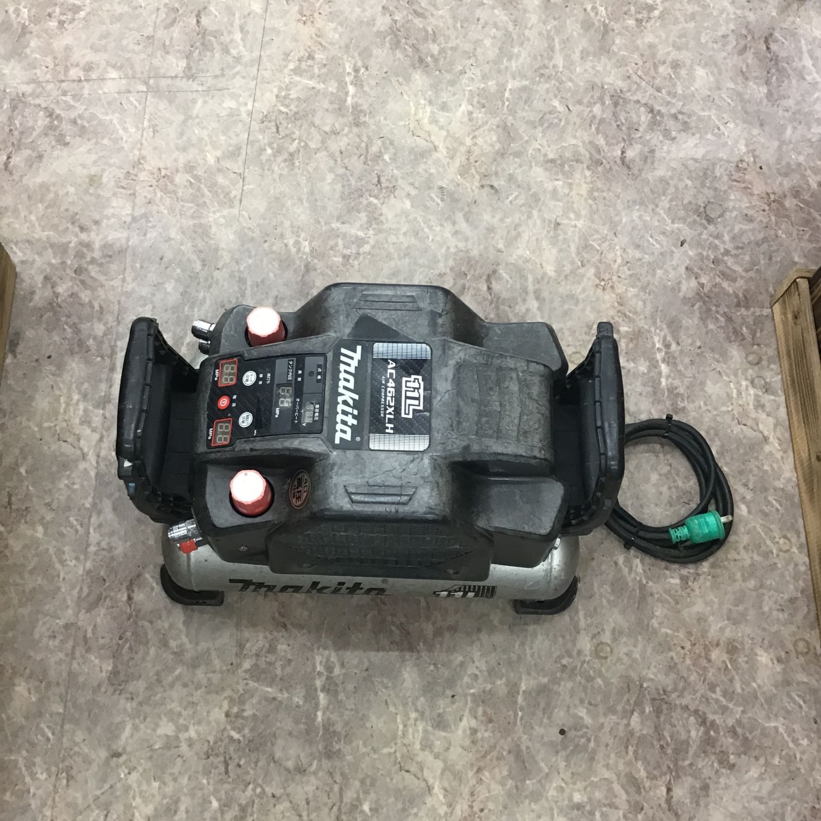 ☆マキタ(makita) 高圧専用エアコンプレッサー AC462XLHB【所沢 ☆マキタ(makita) 高圧専用エアコンプレッサー AC462XLHB【所沢