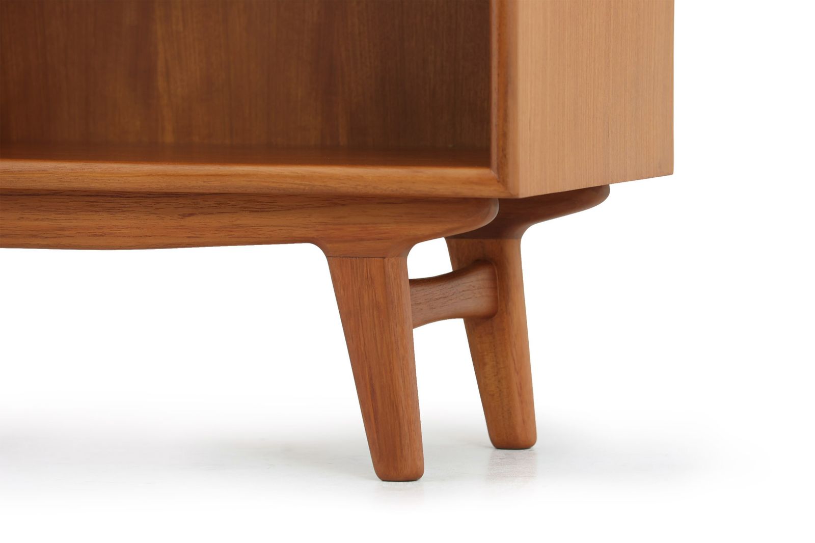 Particular スモールブックシェルフ