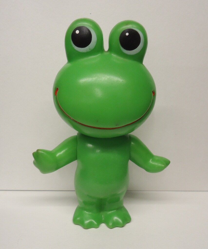 昭和レトロ　9cmケロちゃん5体 Amazon.co.jp: 製薬会社 コロちゃん ケロちゃん 昭和 レトロ