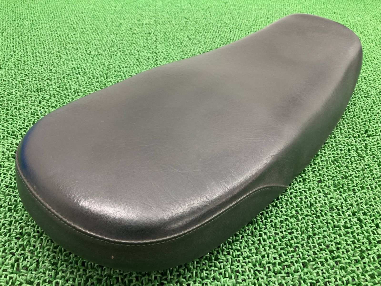 デイトナ製SR400 シート 社外 バイク 部品 RH01J コージーシート セミダブル 破れ無し 品薄 品 vR