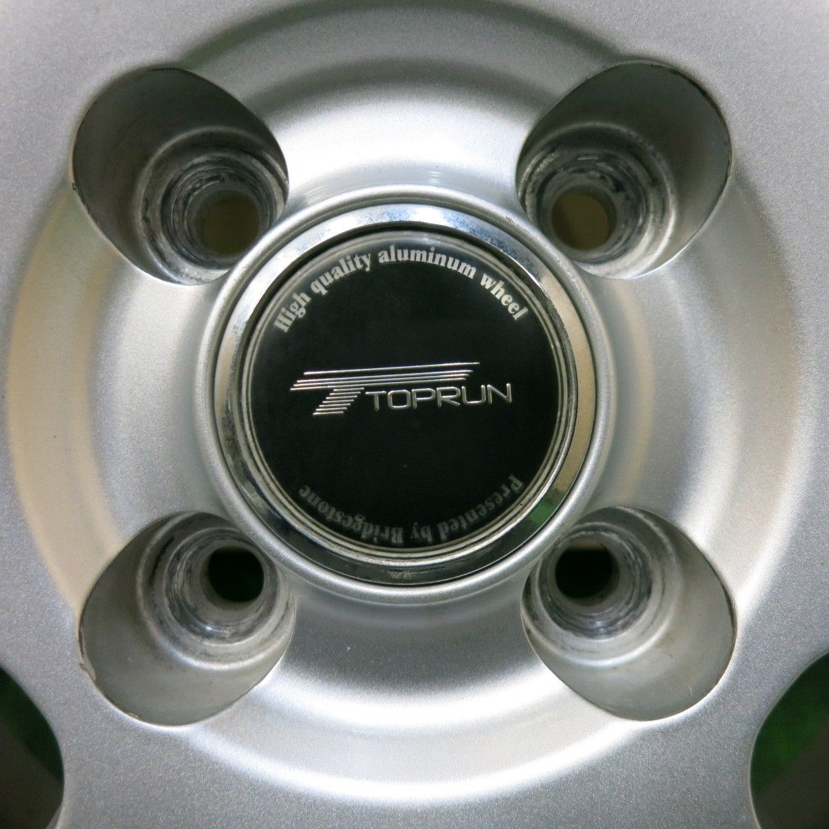 送料無料] バリ溝！キレイ！9分☆スタッドレス 185/65R15 ブリヂストン 