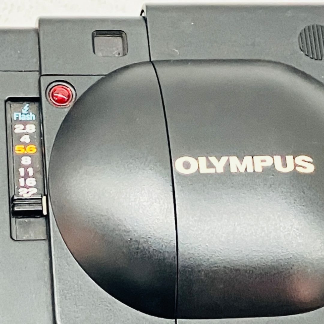 コンパクトフィルムカメラ A