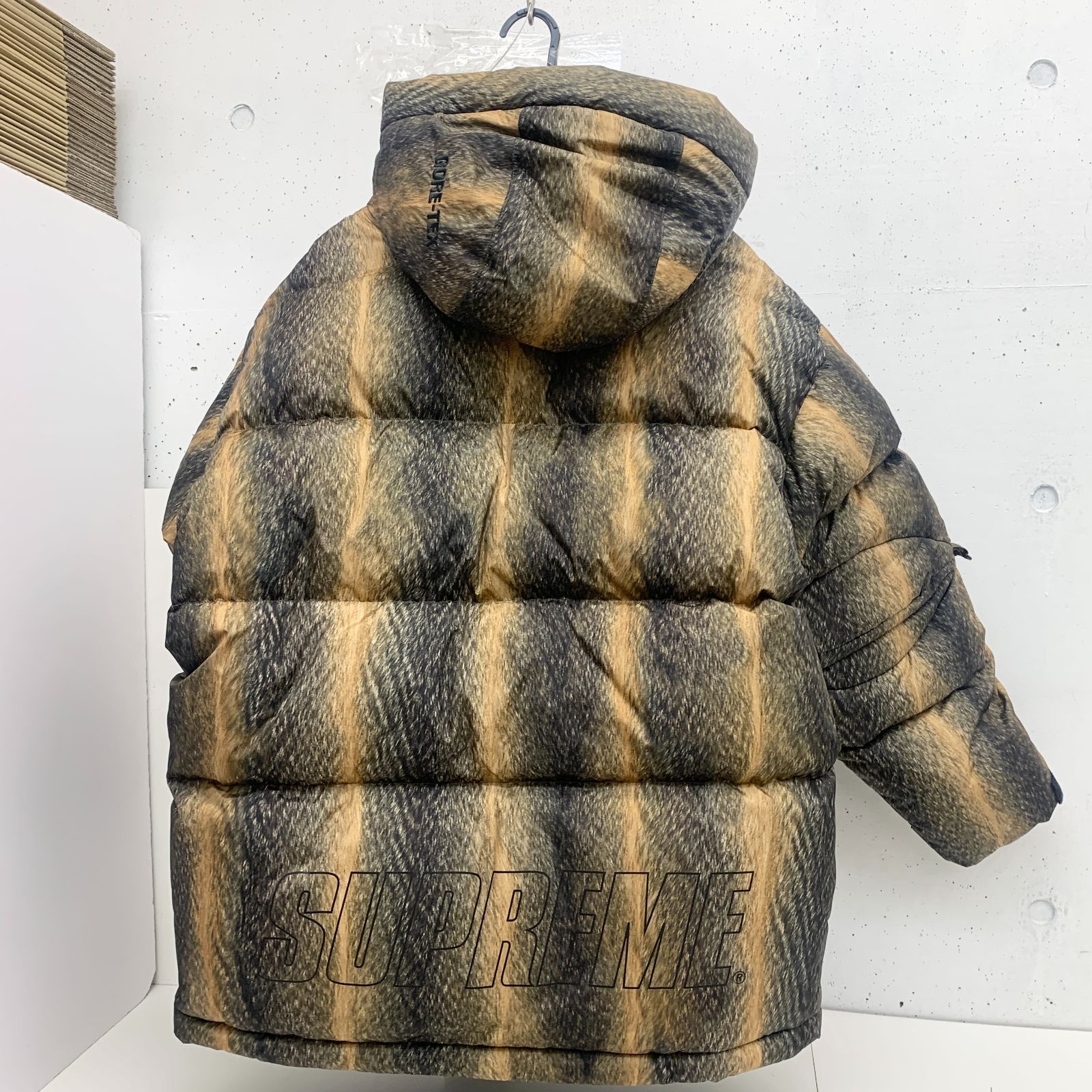 未使用 シュプリーム Supreme GORE-TEX 900-Fill ダウンジャケット S 