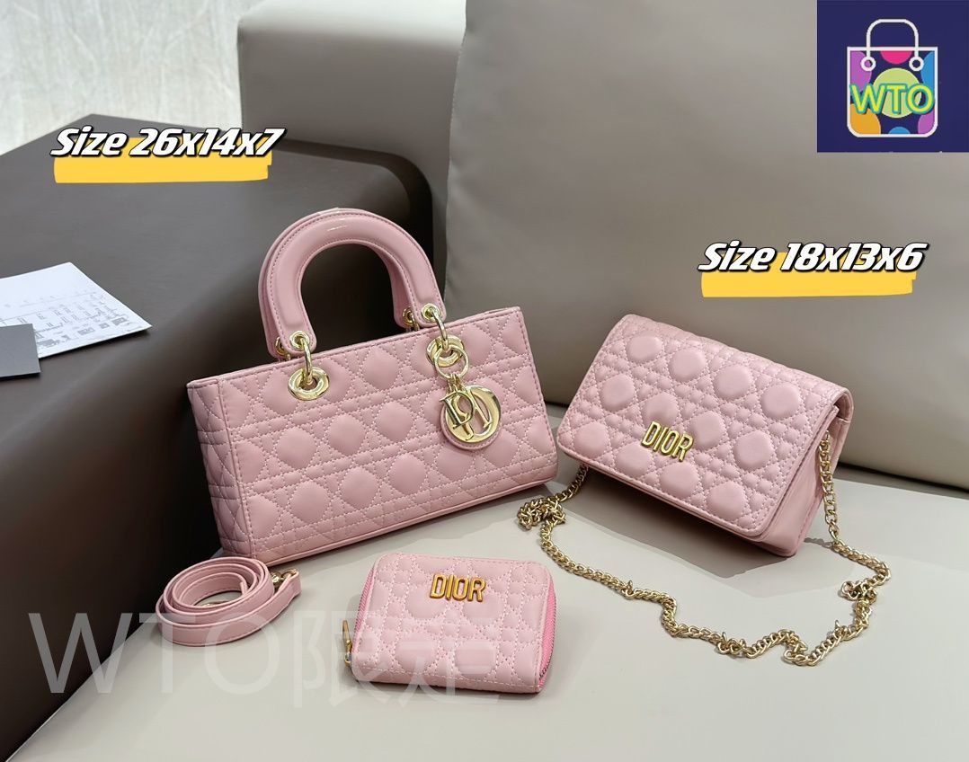 今日特価】DIOR バッグと財布類！送料無料で今の在庫はお得な