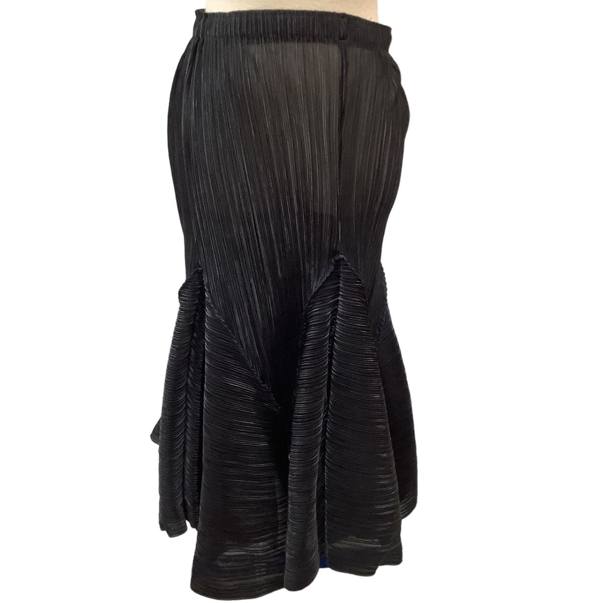 issey miyake fete プリーツスカート イッセイミヤケ フェットISSEY MIYAKE FETE A.POC INSIDE