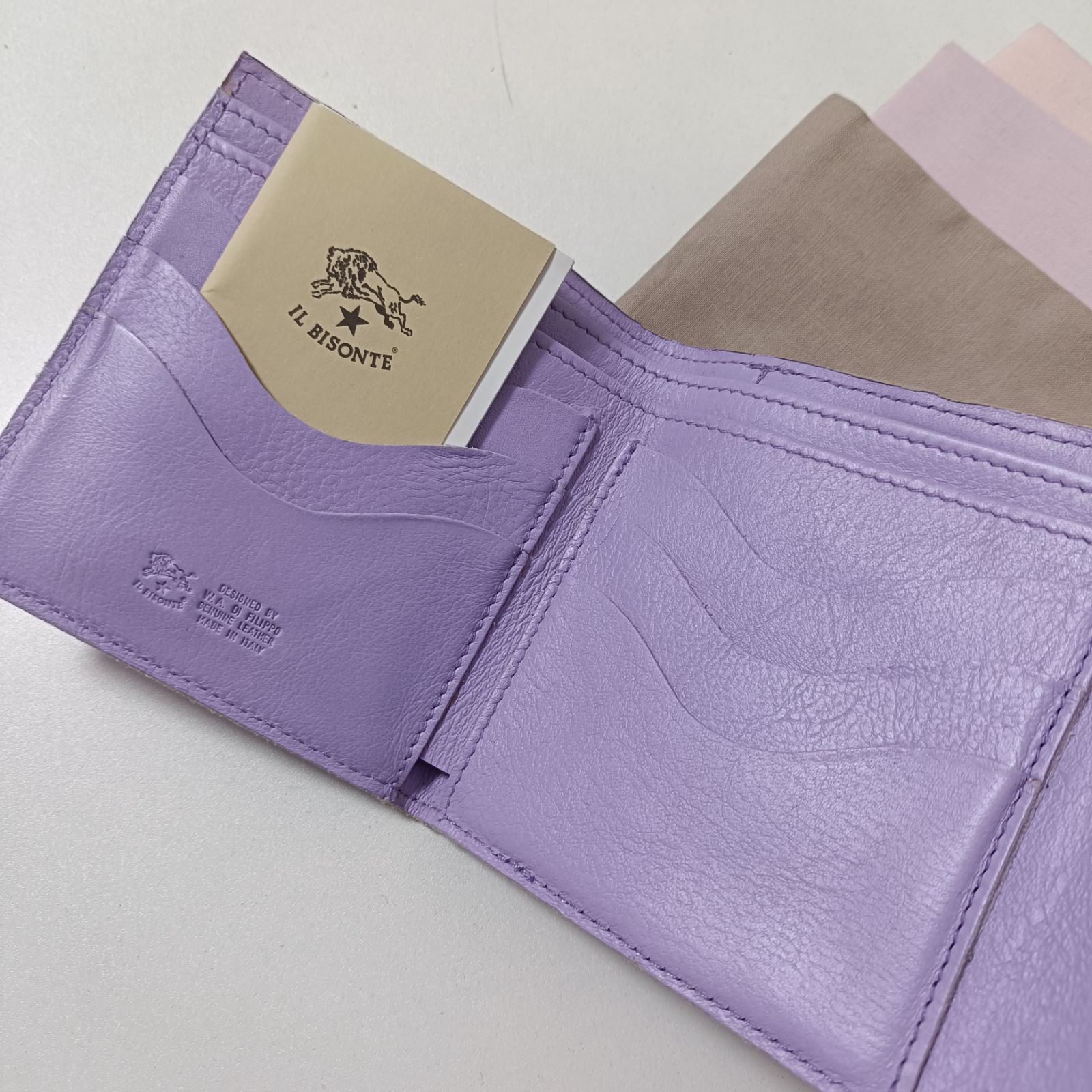 イルビゾンテ がま口 二つ折り財布 本革レザー ラベンダー