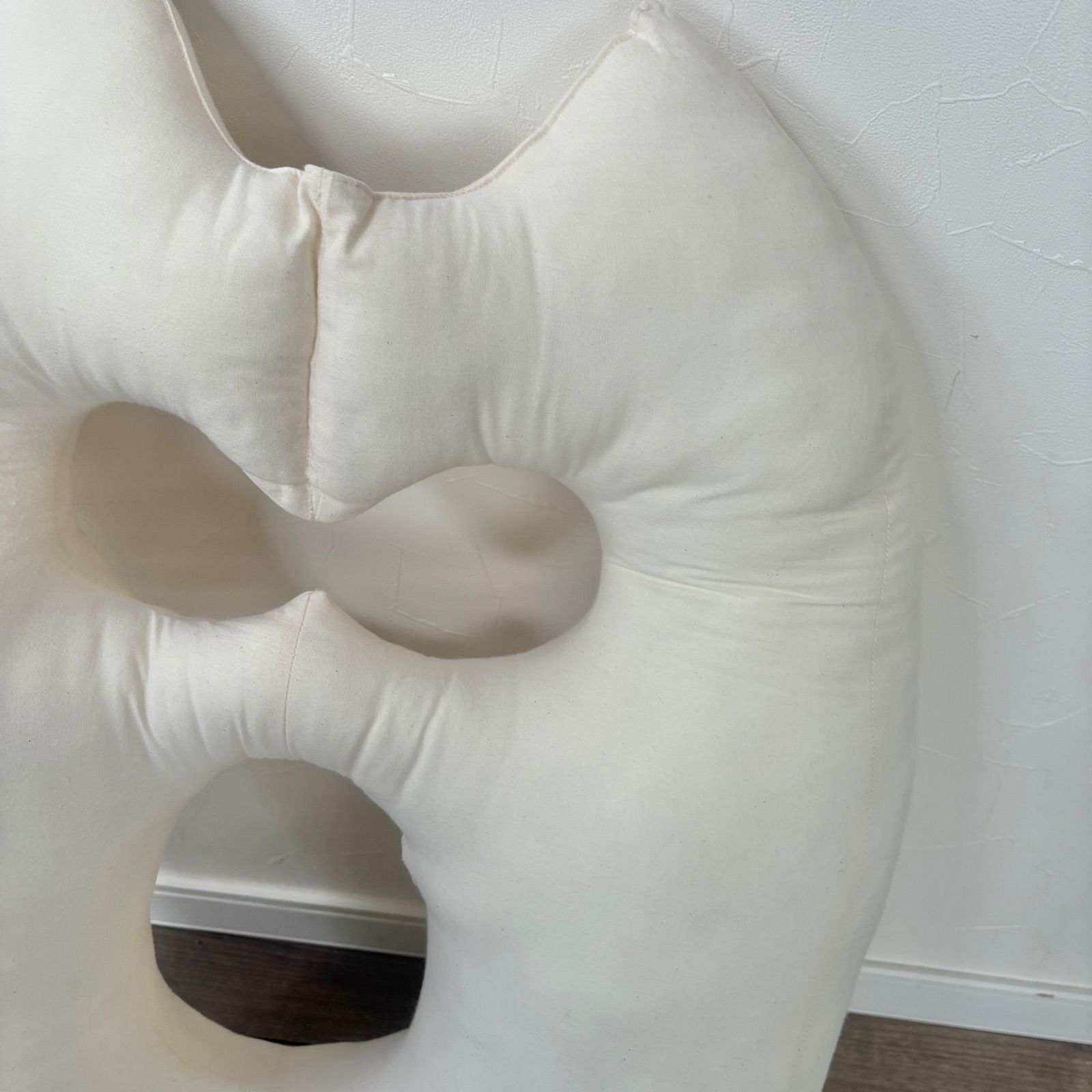 妊娠中でもうつぶせになれるクッション カバー付き