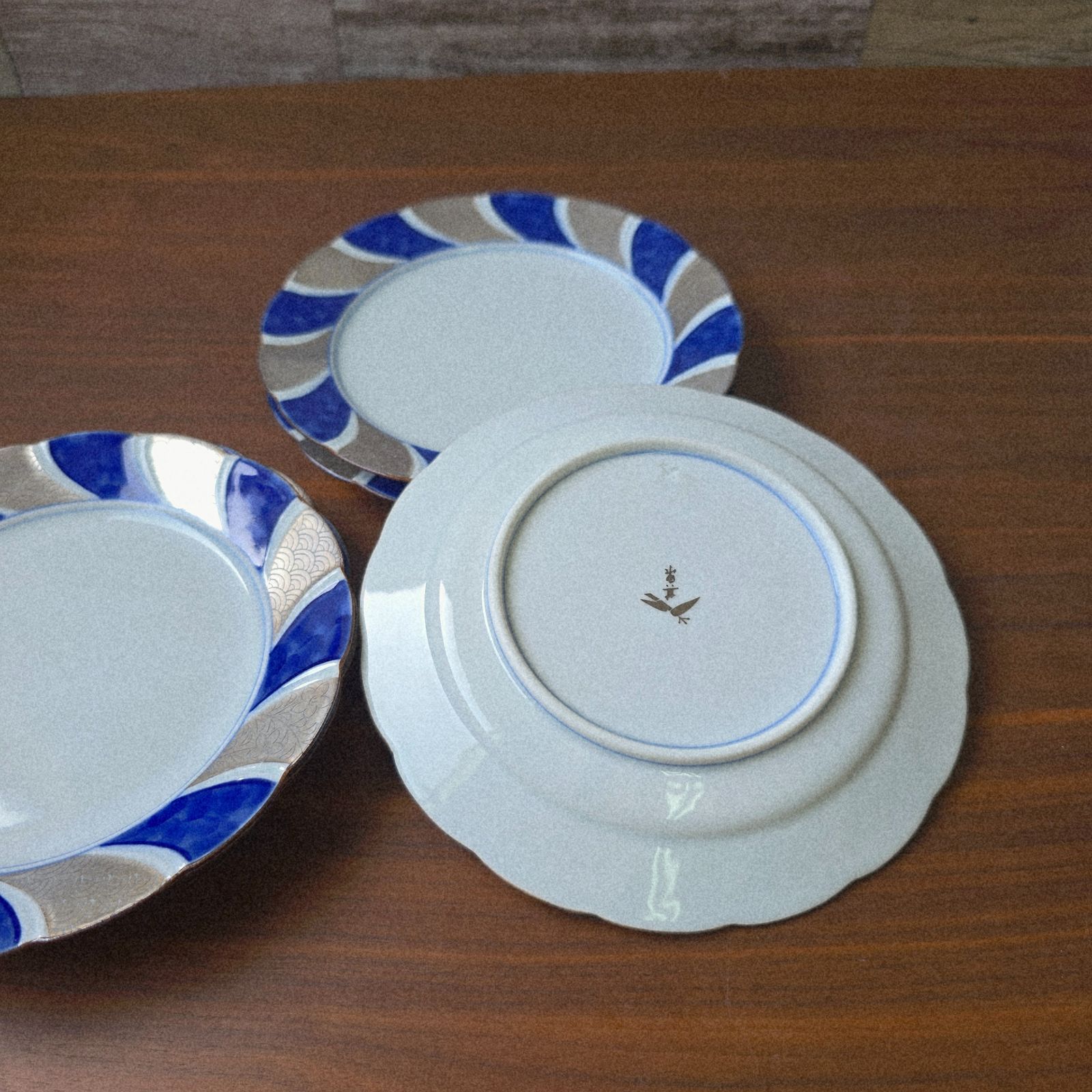 其泉作 銀彩 パン皿揃 10【未使用】賞美堂 パン皿 有田焼 銀彩 其泉作 5枚 15㎝ 箱付き