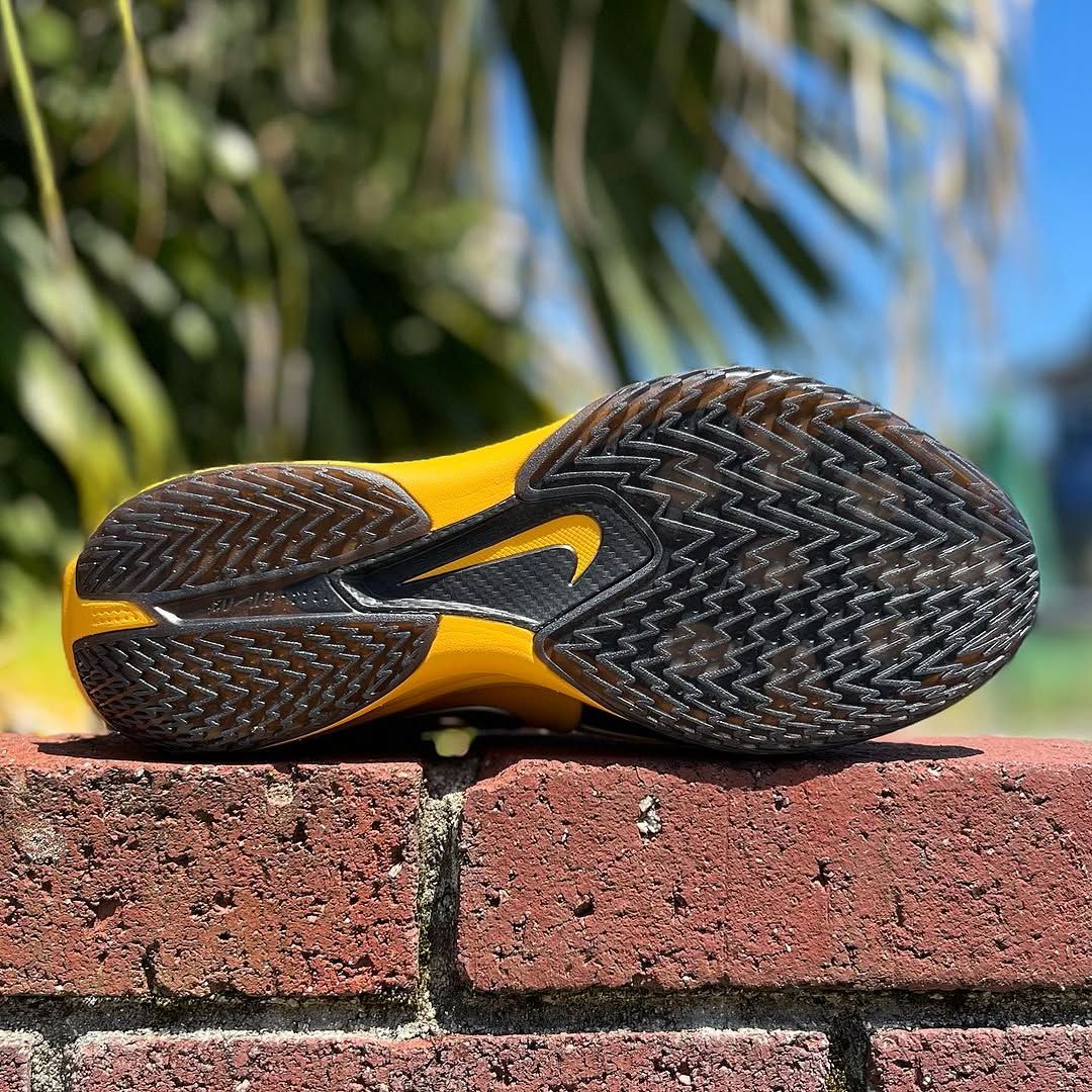 シューズ(男性用) GT Cut 3 Turbo EP Bruce Lee NIKE AIR ZOOM G.T. CUT 3 TURBO EP 'BRUCE LEE' ナイキ エア ズーム