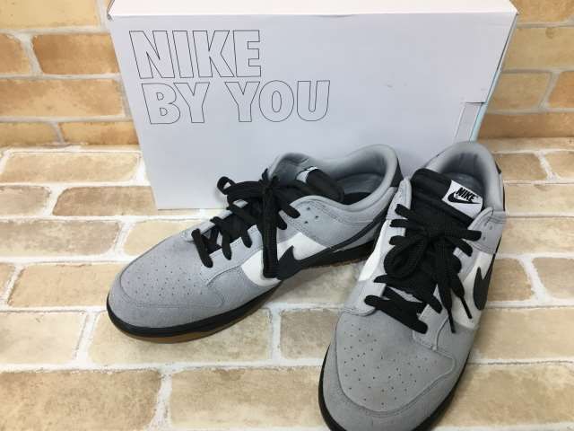 中古】 NIKE ﾅｲｷ ｽﾆｰｶｰ ﾀﾞﾝｸﾛｰﾊﾞｲﾕｰ AH7979-992 NIKE BY YOU ﾛｰｶｯﾄ