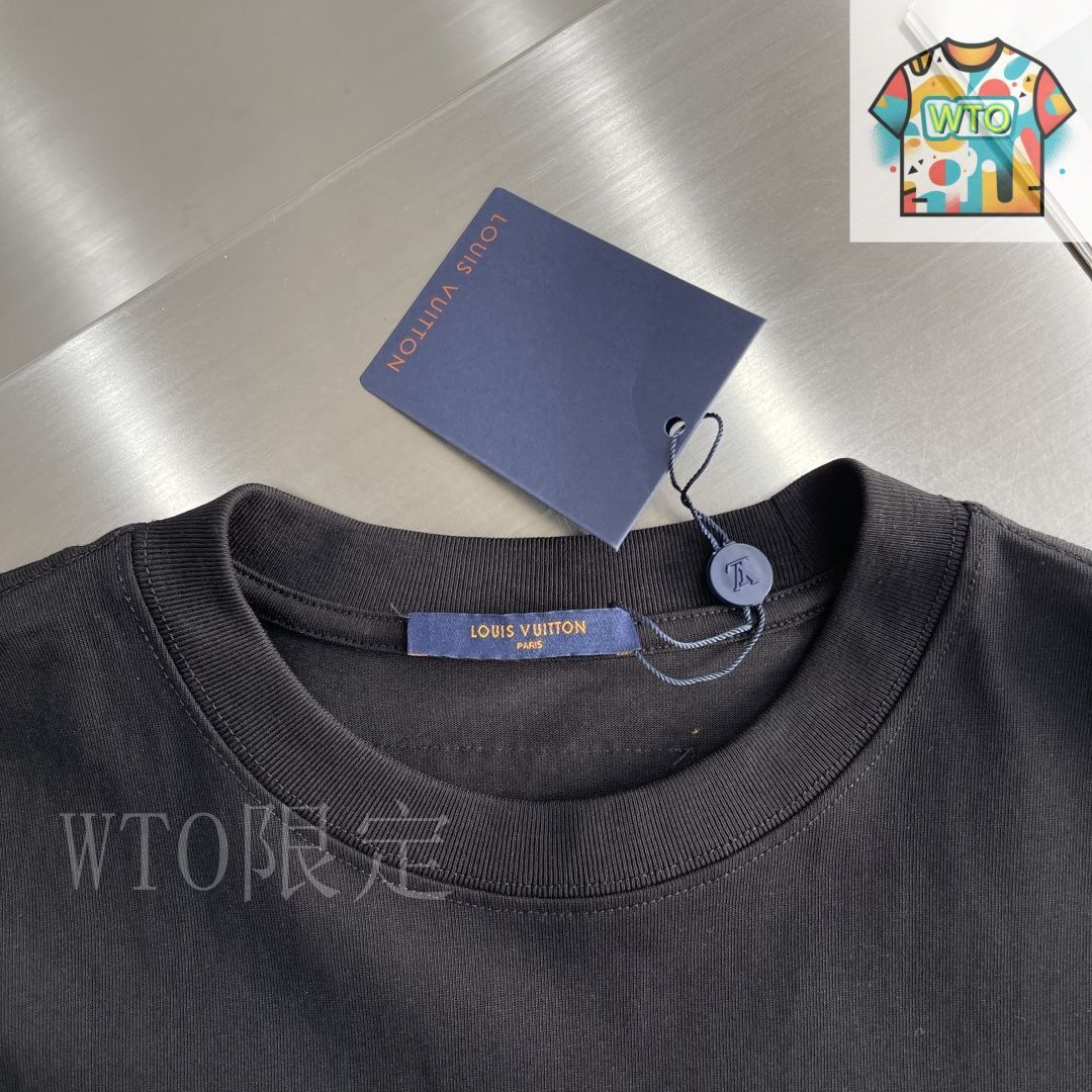 今日特価】LOUIS VUITTON 1v グラフィック Logo Round Neck T-2