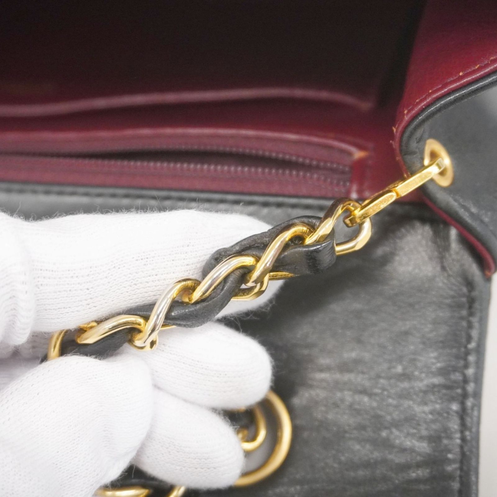 マトラッセ チェーンショルダー