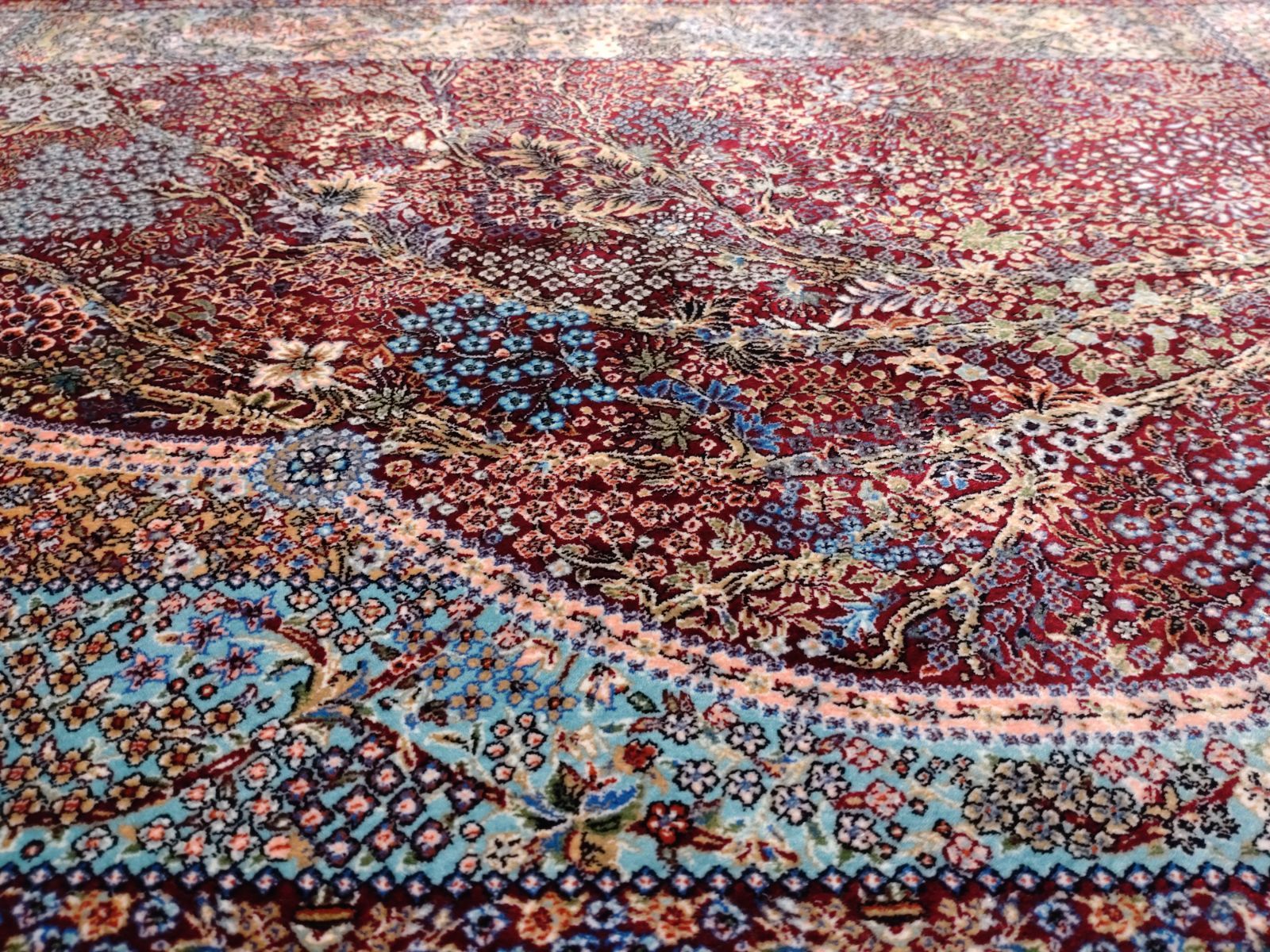 ネイアブリシャム