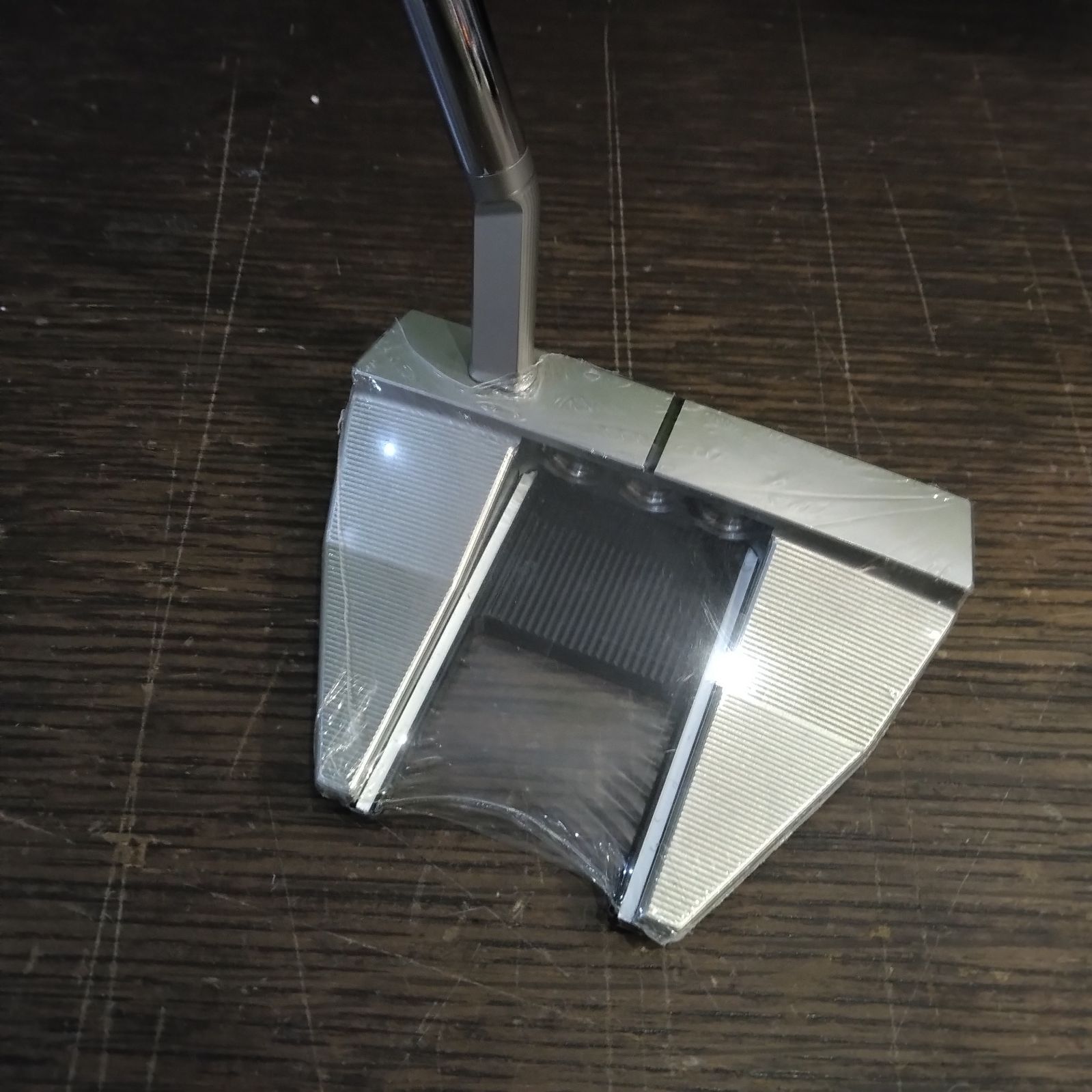 Scotty Cameron - 【日本正規品】スコッティキャメロン　GOLO3 34inch 右打ち Amazon | TITLEIST(タイトリスト) スコッティーキャメロン