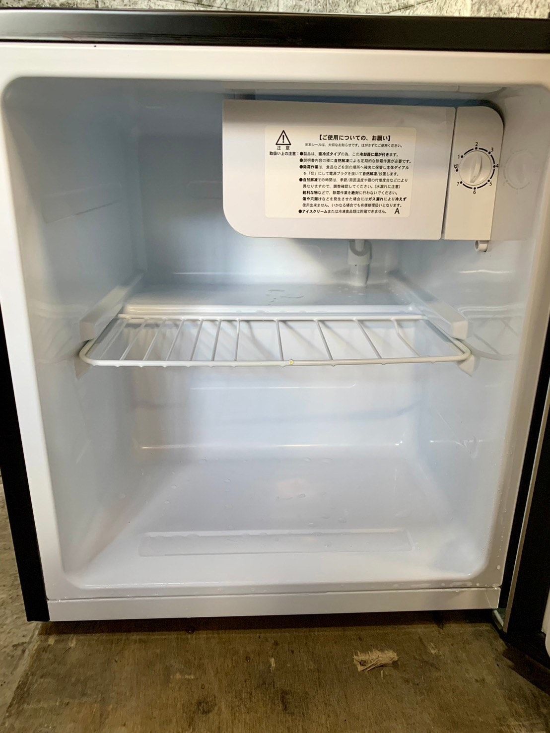 大阪送料無料★3か月保障付き★冷蔵庫★2022年★アビテラックス★1ドア★AR-48J★R-272 大阪送料無料☆3か月保障付き☆冷蔵庫☆2022年☆アビテラックス☆1ドア