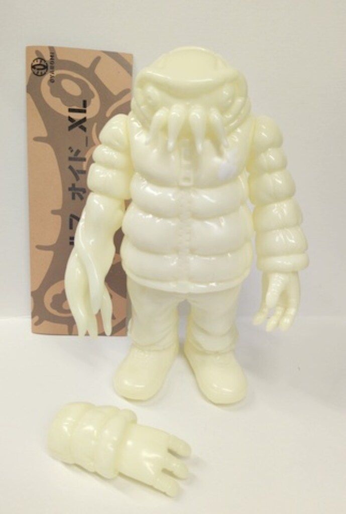 GYAROMI 墓場の画廊 クトゥルフオイド XL (蓄光) - メルカリ