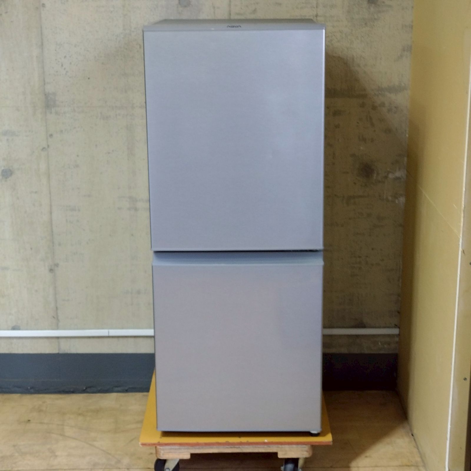 冷蔵庫 AQUA アクア AQR-13E8 2021年製 126L