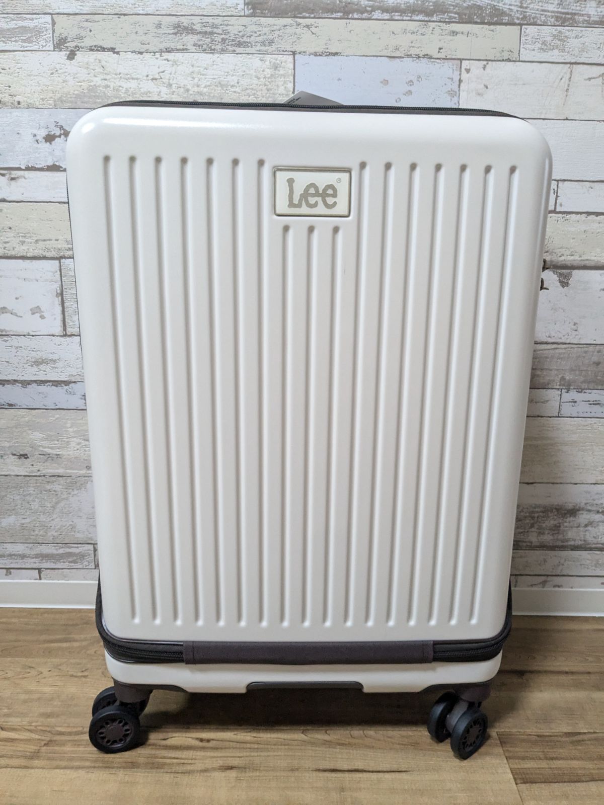 販売済み [リー] スーツケース 53L 55cm 3.7kg フロントオープン Lee