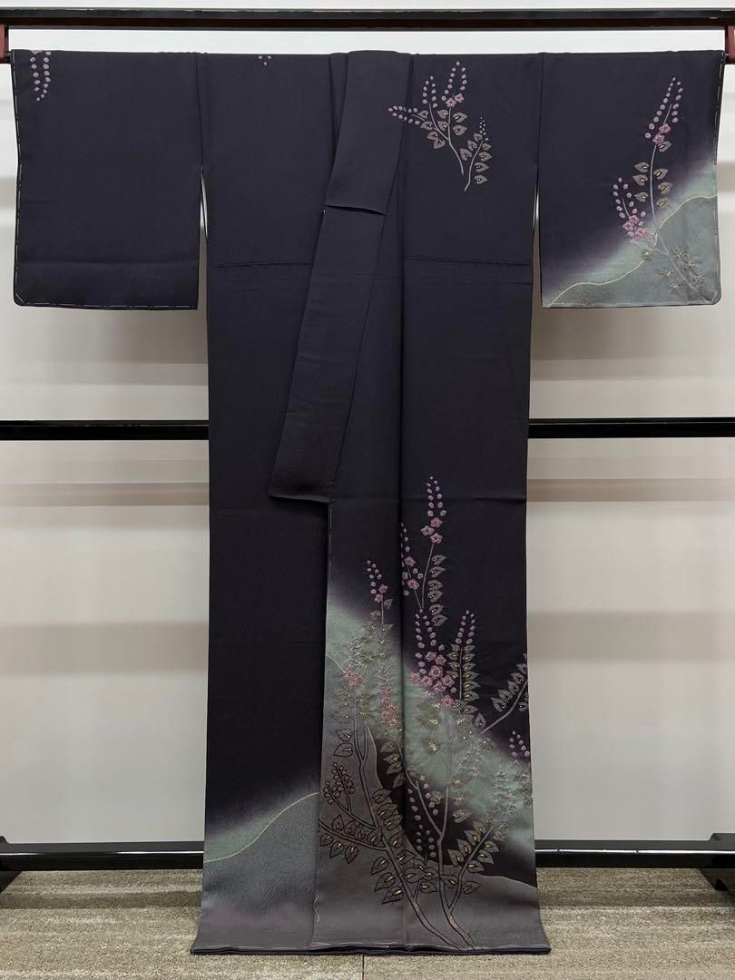 滝泰謹製 落款入 訪問着 絞り加工 金彩 紋意匠 正絹 躾糸付き X442 