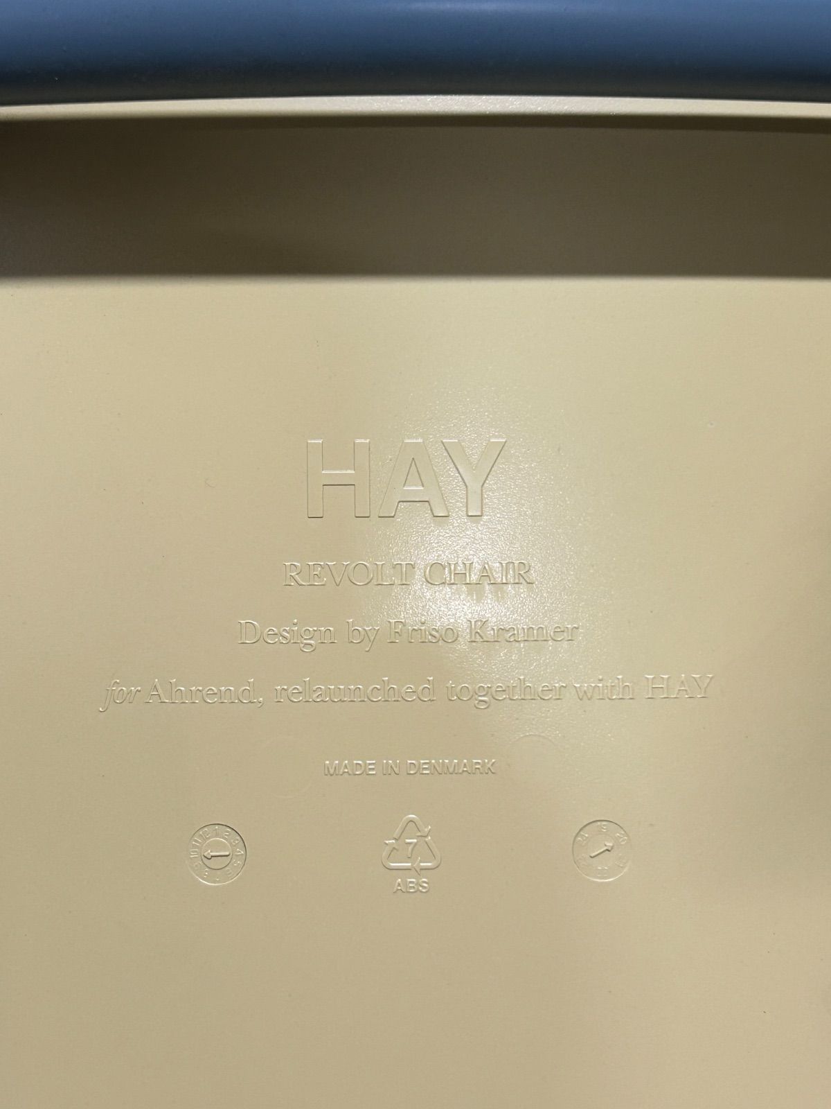 希少品】HAY REVOLT CHAIR イエロー - メルカリ